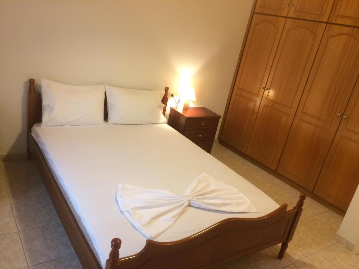 Guesthouse "Athina" Elliniko  Ngoại thất bức ảnh