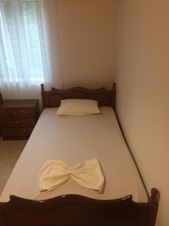 Guesthouse "Athina" Elliniko  Ngoại thất bức ảnh